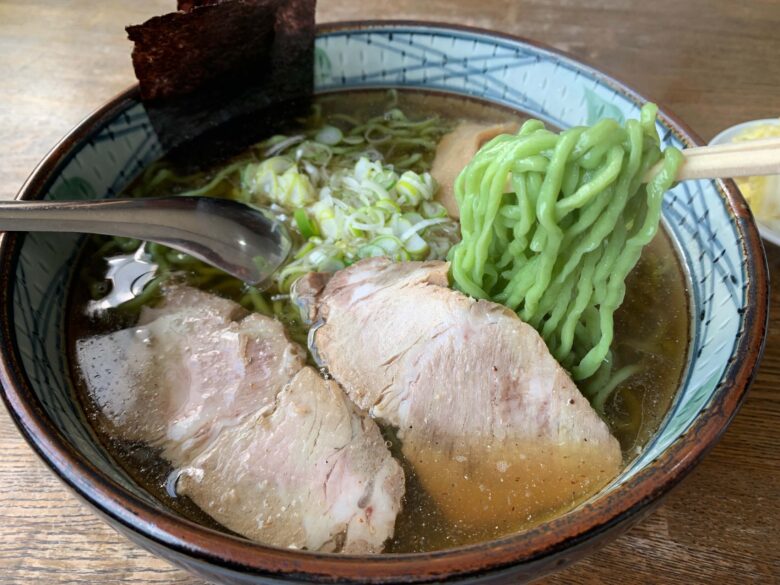 ほうれん草練りこみ麺